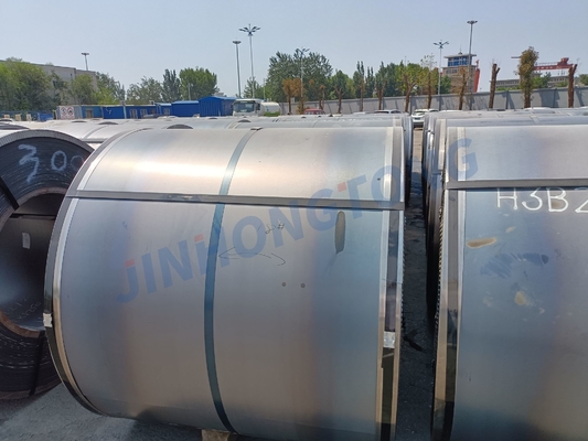 GB-Standard Warmgewalzte Stahlspirale A36 Dicke, milde Stahlplatte S700MC eingelegt