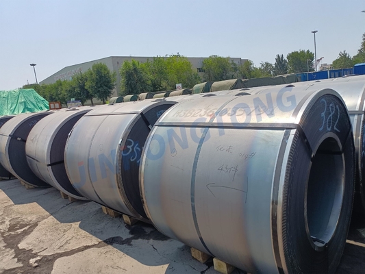 Herstellung von Stahlplatten aus warmgewalztem Kohlenstoffstahl für Schwermaschinen