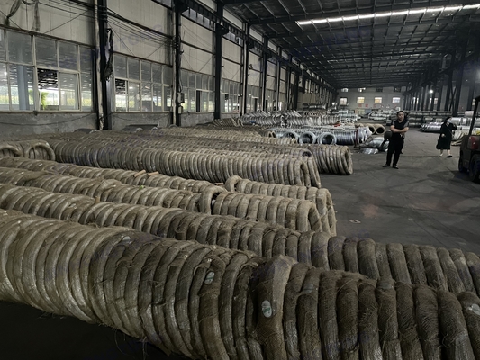 Q195 Q235 45 60 65 70 80 82B Warmverzinkter Stahldraht für Baustoffe