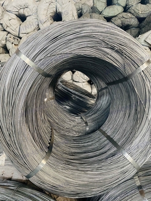 22 25 27 Q195 Q235 Kohlenstoffstahl Weichgeschmierte schwarze Eisendraht für einziges Rasierschutzwerk Rasierschließdraht