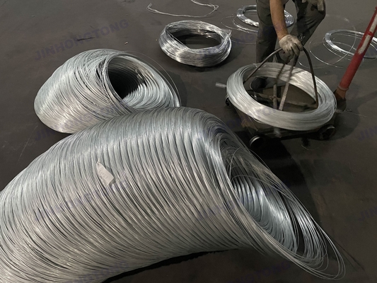 Q195 Q235 1006 1008 Verzinkter Eisendraht für gewebte Verpackungen und harte Anwendungen Durchmesser 0,2 mm-8 mm