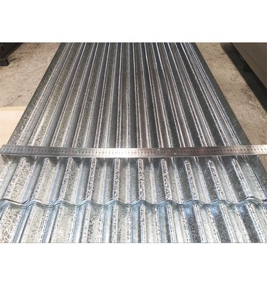 26 Gauge Galvanisierte GI Wellstahldachplatte für 4x8 Zoll Toleranz ± 1% Grad Wie angefordert