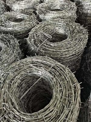 Eisendraht direkt Standard galvanisiert umgekehrter Dreh Stacheldraht 1,6 mm x 100 Meter für Kunden Anforderung bei Gut