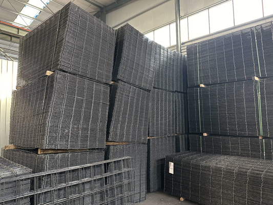 Perforierter Bildschirm 1/2x1 1x1 Hot Dip Galvanized Iron Welded Wire Cloth Mesh / 16 Gauge Elektrogalvanized Square Hole Welded Mesh Rolls