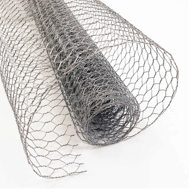 Schutz Zaun 1cm Quadratnetz galvanisiert nach dem Schweißen heiß getaucht galvanisiert Gi geschweißte Drahtnetz Roll 1/2 x 1/2 Zoll