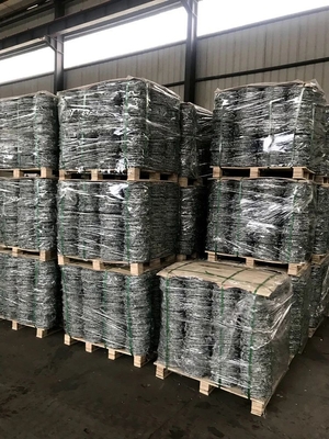 Verzinktes Stacheldraht SS 304 12,5 Gauge 10kg 15kg 25kg 50kg für Zaunarbeiten
