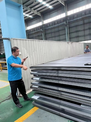 0.35mm A36 Hrc Hr Produktionslinie Niedrig-Hoch-Eisen-Metall-Stahlplatte Warmrolle Kohlenstoffstahlplatte Oberfläche Schwarze Technologie