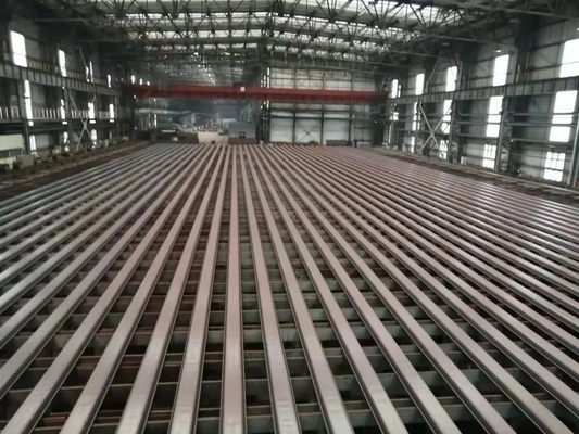 Tianjin Qingdao Ladehafen Galvanisierter U-Strahl U-Kanal Strukturstahl C-Kanal für das Dach