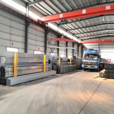 Galvanisierte Stahlrohr für Baustoffe Immobilien Bauwerk Gerüst 30 mm Hohlquadrat Tubular