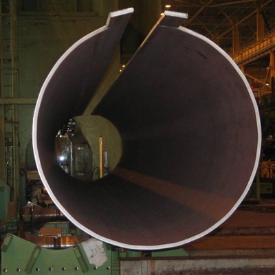 6&quot; Außendurchmesser warmgewalzt ASTM A53 GR Schwarz nahtloses Rohr aus Kohlenstoffstahl 4 MM Wandstärke 6M Länge für Bohrlochgehäuse