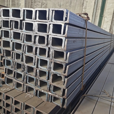 Gewerbliche Gebäude Rechnungsstellung nach tatsächlichem Gewicht Q235B SS400 Q345B Galvanisierter kaltgeformter Abschnitt Stahl Strukturprofil C/U Form Kanalstahl