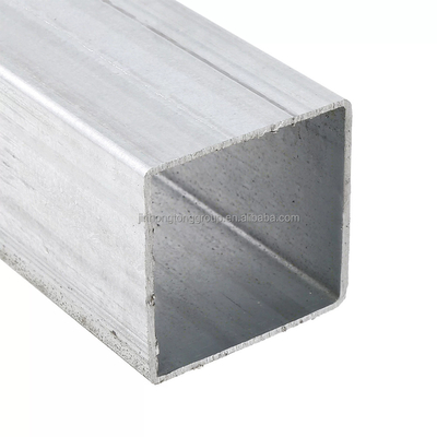 Q195 Q355 Verzinkte Quadrat Stahlrohrröhre Gi Eisenrechteckröhre ASTM A36 mit Plastikrohrkappe Endschutz