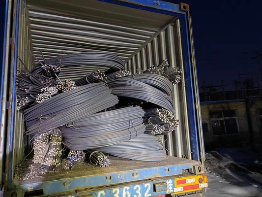 Toleranz ±1% angepasste Länge Ss400 S355 Eisenstange HRB335 HRB400 HRB500 Verformte Stahlverstärkung für Gebäudekonstruktion