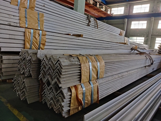 Gleich ungleiche Winkelbalken aus 304 Edelstahl Rechtswinkel 90*38mm Verdickt