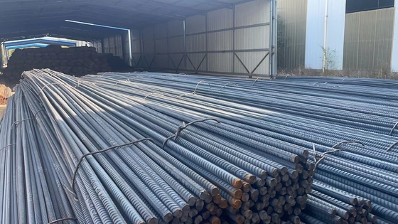 Hohe Qualität HRB400/500 ASTM A615 BS4449 Stahlverstärkung aus Kohlenstoff für Bauvorhaben von Gewerbegebäuden