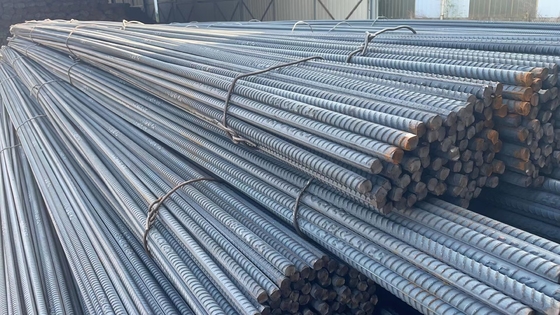 Gerade Stange HRB400/500 ASTM A615 BS4449 Kohlenstoffstahlverstärker für gewerbliche Gebäude im Hochbau