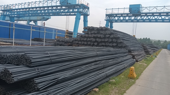 Gerade Stange HRB400/500 ASTM A615 BS4449 Kohlenstoffstahlverstärker für gewerbliche Gebäude im Hochbau