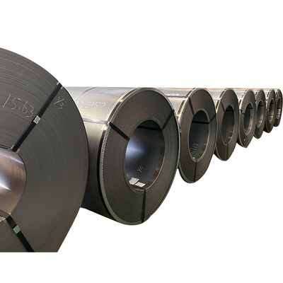 Warmgewalzte Spulen aus Edelstahl mit garantierter und anpassbarer Breite von 600-2000 mm zu einem unschlagbaren Preis