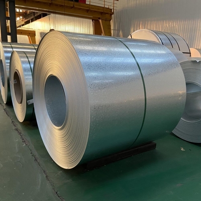Baumaterial SGCC Zinkbeschichtete GI Galvanisierte Stahlspule für Führungsschienen in der Möbeldekorationsindustrie
