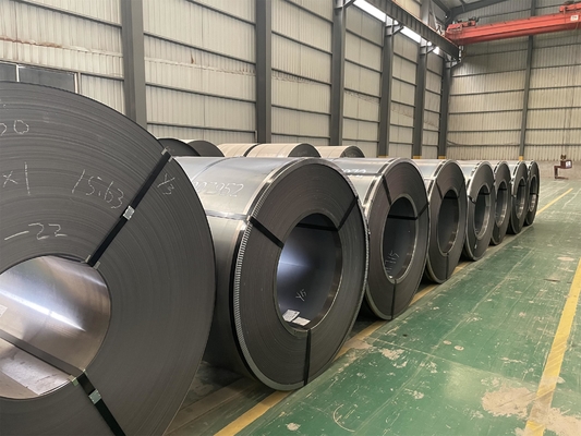 Q235/Q235B/Q345/Q345B/Q195/St37/St42/St37-2/St35.4/St52.4/St35 Eisenblackplatten warmgewalzte MS-Spulen für Baustoffe