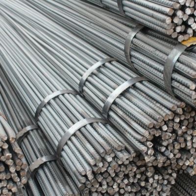 Hohe Qualität HRB400/500 ASTM A615 BS4449 Kohlenstoffstahlverstärker für gewerbliche Gebäude 8M Länge