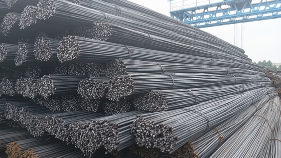 Hohe Qualität HRB400/500 ASTM A615 BS4449 Kohlenstoffstahlverstärker für gewerbliche Gebäude 8M Länge