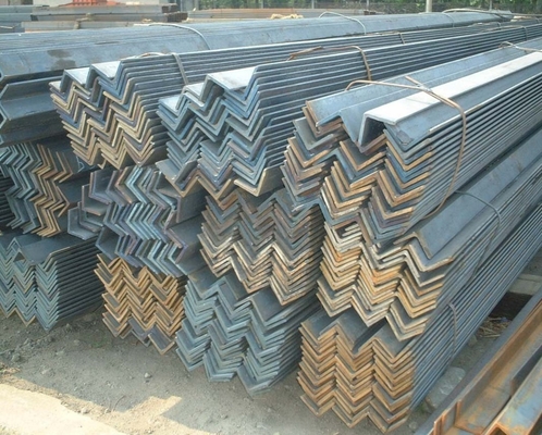 Standard AiSi Q235 Q235B Q345 Gleichseitige ungleiche Kanten Stahlwinkelstange für Baubau