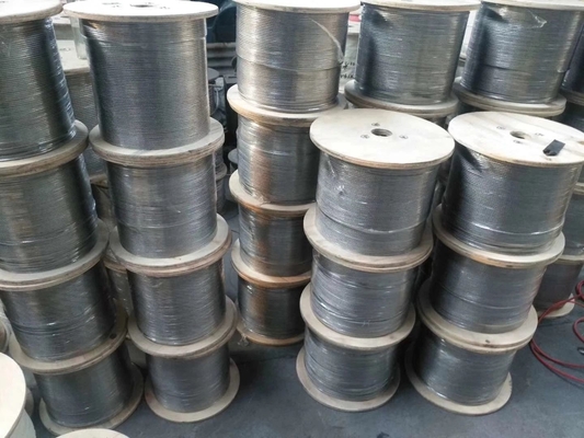 Ein vernünftiger Preis 1/8 Schwarz gegießtes Kabel aus Edelstahl Seil 7*7 Edelstahlseilstang 314