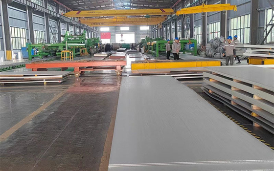 China Fabrik niedriger Preis 316 316L 310s 321 300 304 201 2B BA 6K Edelstahlblech