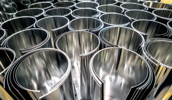 ASTM A36 Lebensmittelqualität 6MM 10MM 16MM 20MM Zinnplattenmaterialien Zinnplattenspulen Schiffbau