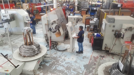 Hohe Qualität Verschiedene Anwendungen Edelstahl MIG Draht ER304 Schweißdraht Fabrik Edelstahldraht