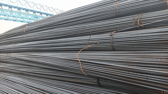 China hochwertige Produkte Mehrzweckstahlstange HRB400 HRB500 Verformte Stahlstange Eisenstangen 10mm Stahlstange