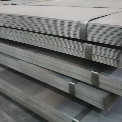 Umfangreiches Inventar von warmgewalzten Kohlenstoffstahlplatten, Größen 2*1250*6000mm in den Sorten Q355, SS400 und Q195.