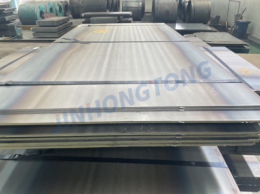 Große Lagerbestände von warmgewalzten Stahlplatten aus Kohlenstoff, erhältlich in den Größen 212506000 mm, mit den Sorten Q355, SS400 und Q195