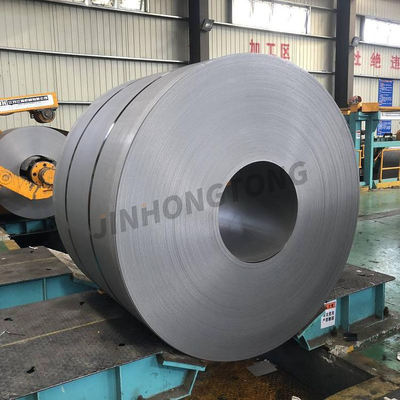 A36 Q235B Q345B 2 mm Dicke Warmgewalzte Stahlspule Großhandelspreis in China Milde Stahlspule