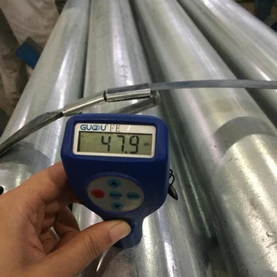 Rohre aus Gi Stahl Milchstahl Verzinktes Quadrat Carbon A36 S235 S275 S355 Q195 25 Mm Gi Stahl Rundrohr Preis