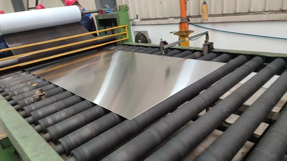 Edelstahlplatten und -bleche: 2B, 201, J1, J2, 304, 304L, 316, 321 ideal für flache Oberflächen, Bau und Touchscreen