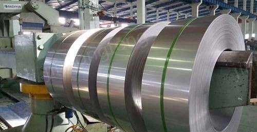 ASTM JIS 2B BA Warmgewalzte Kaltgewalzte SS 201 301 201 316L 316TI 304 Edelstahl Dekorationsflächenrohrstreifen Spirale