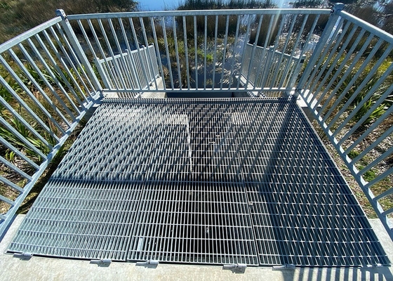 Galvanisierte Stahl Anfahrt Gitter Schwermetall 304 316 316L Edelstahl Boden Abfluss Gitter Quadrat Bar Gitter