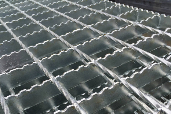 ISO900 Standard 2A12 2024 6061 7075 A00 A356 A99 geschweißtes Gitter aus Kohlenstoffstahl