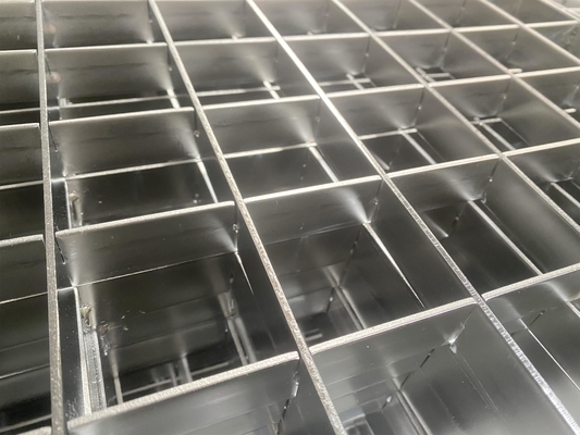 ISO900 Standard 2A12 2024 6061 7075 A00 A356 A99 geschweißtes Gitter aus Kohlenstoffstahl