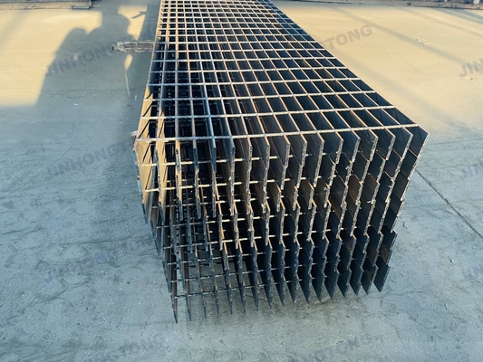 Hochwertige Fabrik Direktpreis Metall Baumaterialien Galvanisiertes Stahlgitter mit wettbewerbsfähigen Preisen